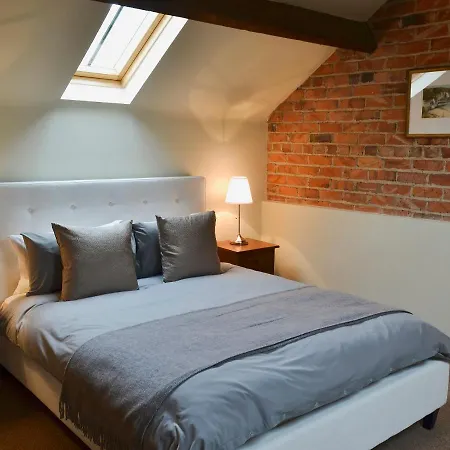 Mullins Semesterbostad Gristhorpe